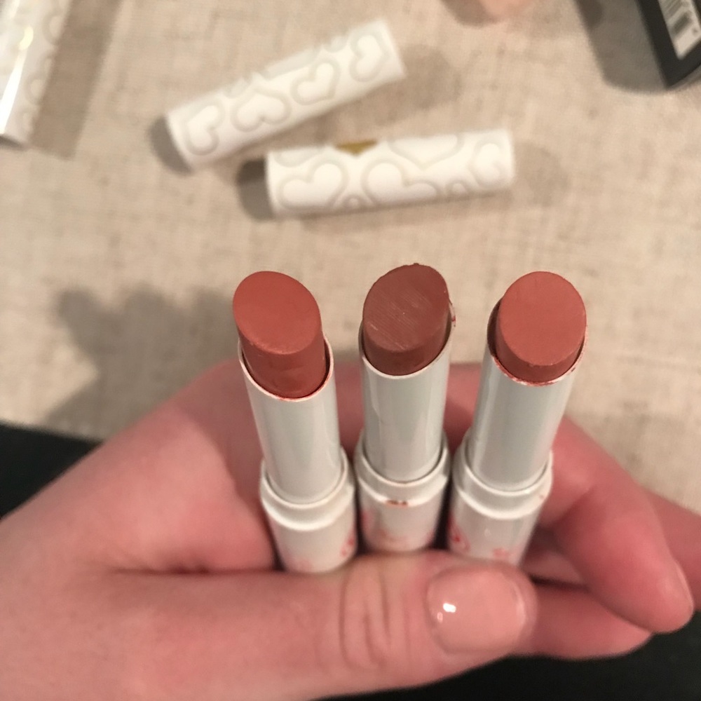 🆕Sally Hansen, NYX, Pacifica Lip Stick & Gloss - Picture 5 of 5
